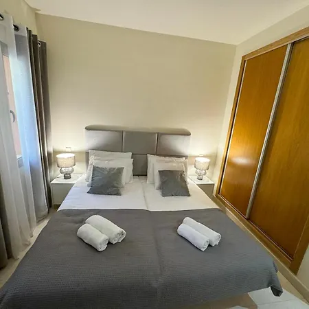 Pj Luxury Sotoserena דירה