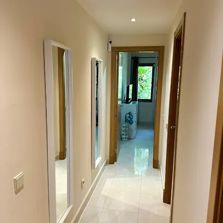Pj Luxury Sotoserena אסטפונה
