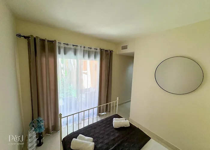 Pj Luxury Sotoserena *