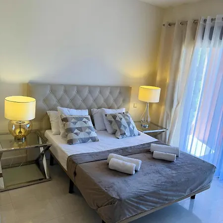 Lejlighed Pj Luxury Sotoserena