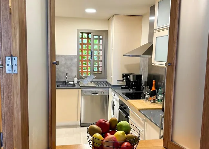 Pj Luxury Sotoserena *